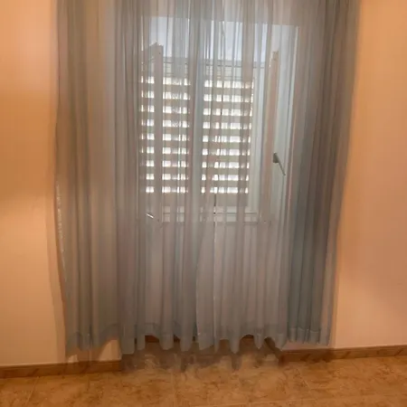 Pina House בית נופש *