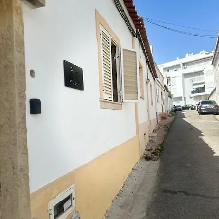 בית נופש Pina House *