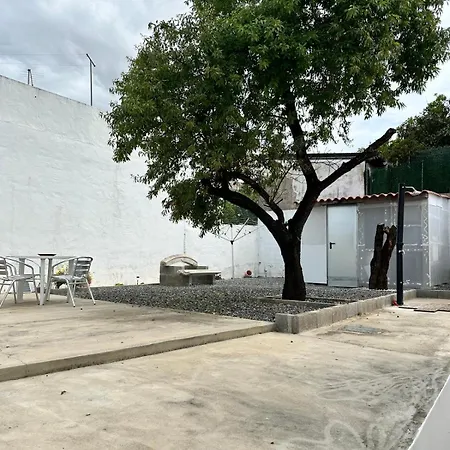 בית נופש Pina House *